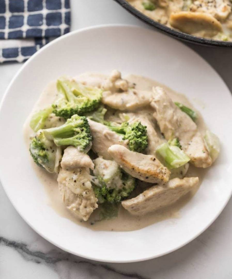 #6 Keto Chicken Alfredo