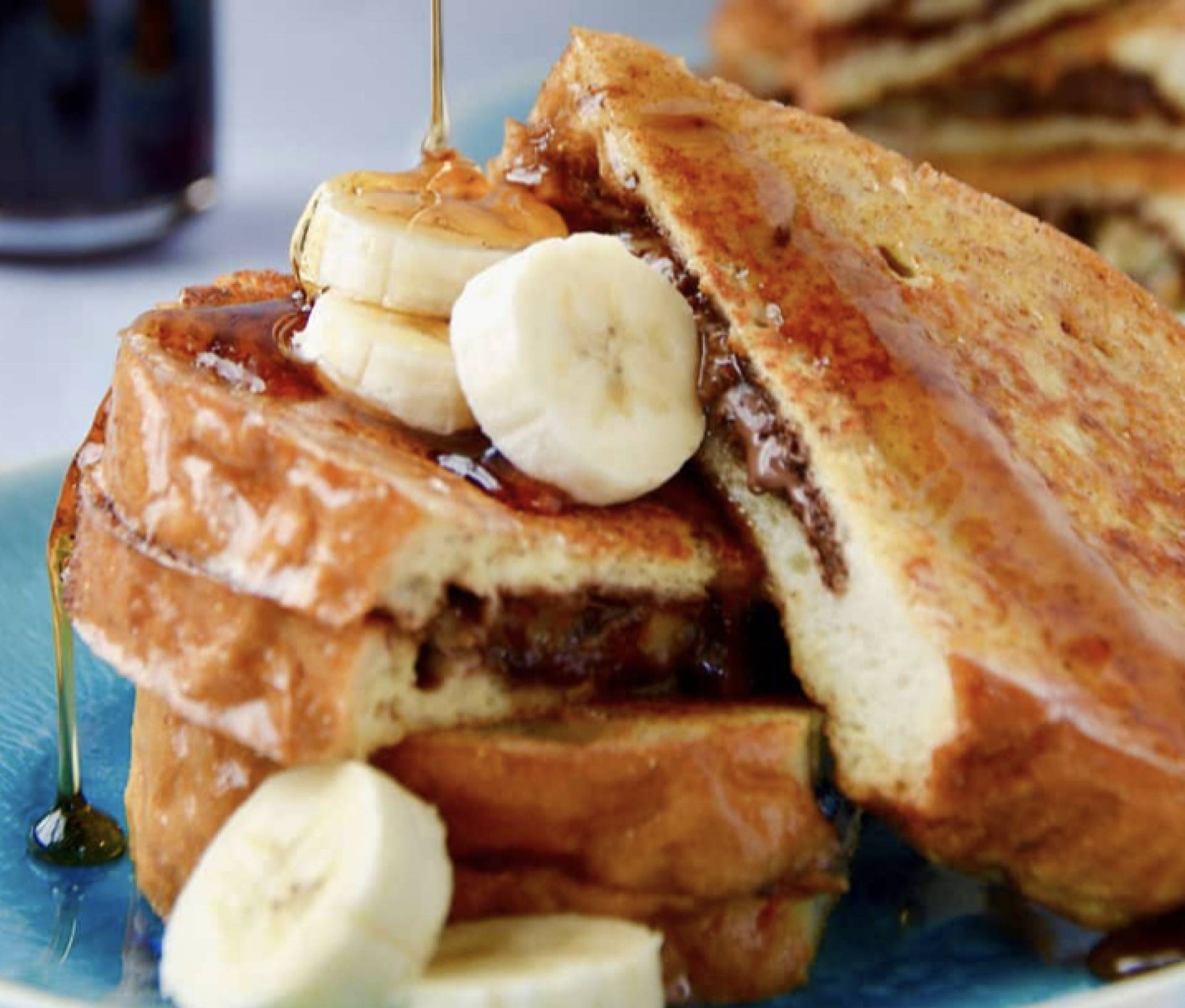 Tostadas Francesas con guineo y nutella