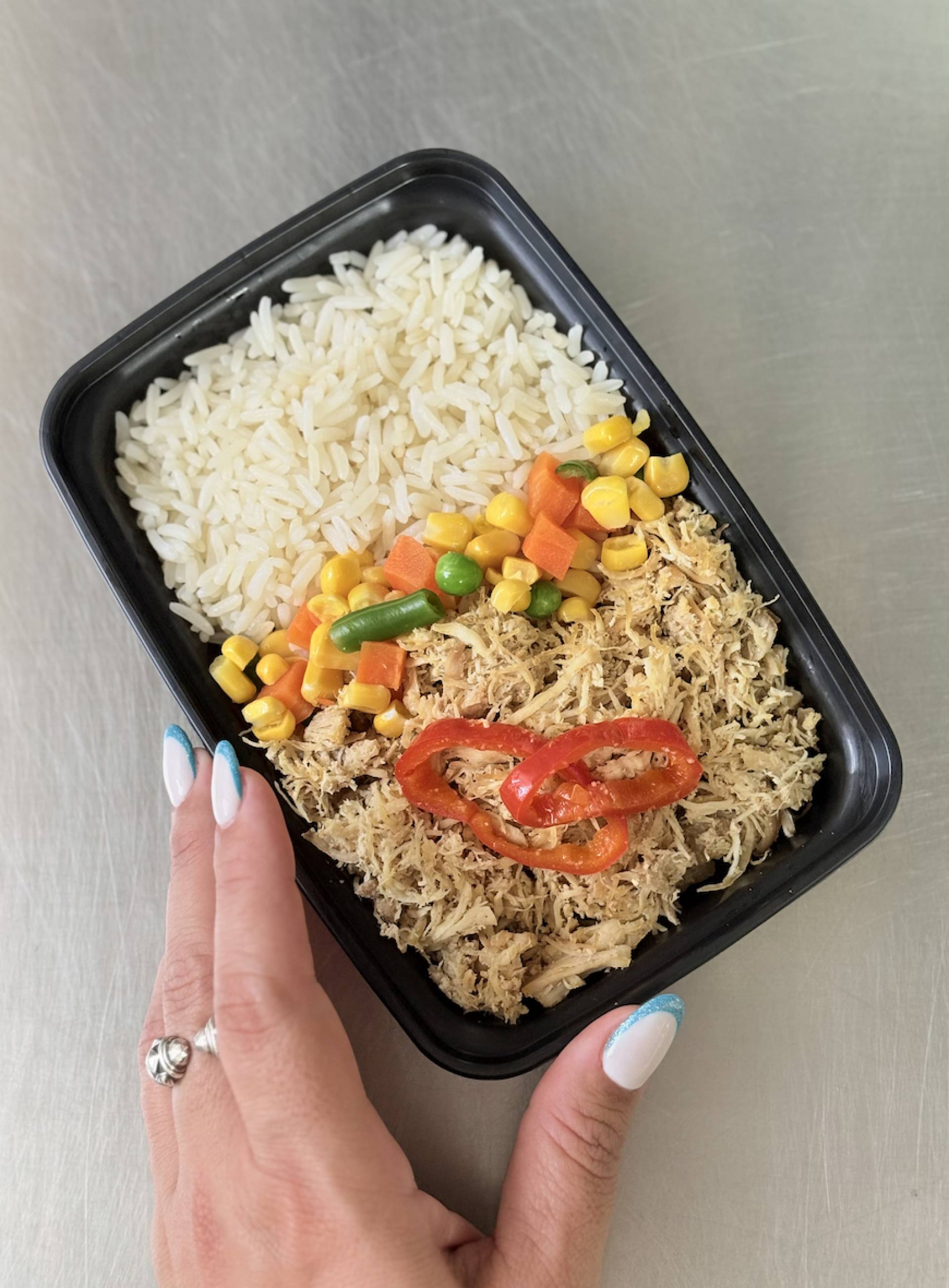 #6 Shredded chicken con arroz integral