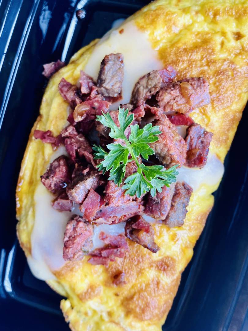 #011 Omelette con pastrami